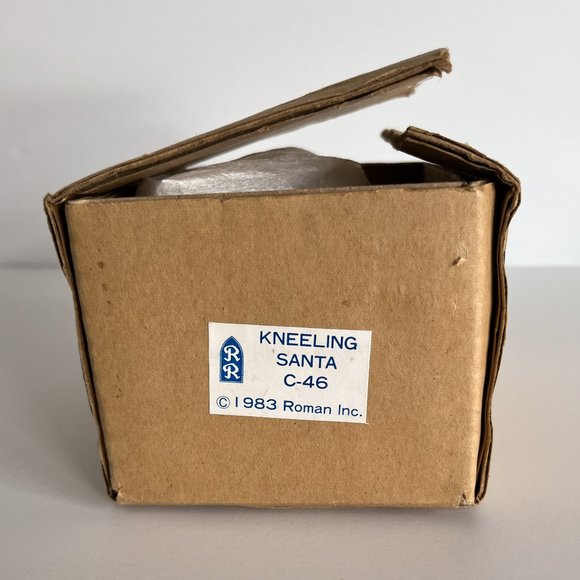 Vintage 1983 Kneeling Santa - Picture 5 of 5
